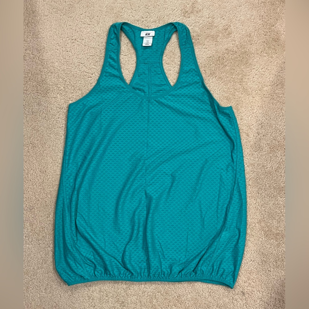 H&M Sport Tank - Size M
